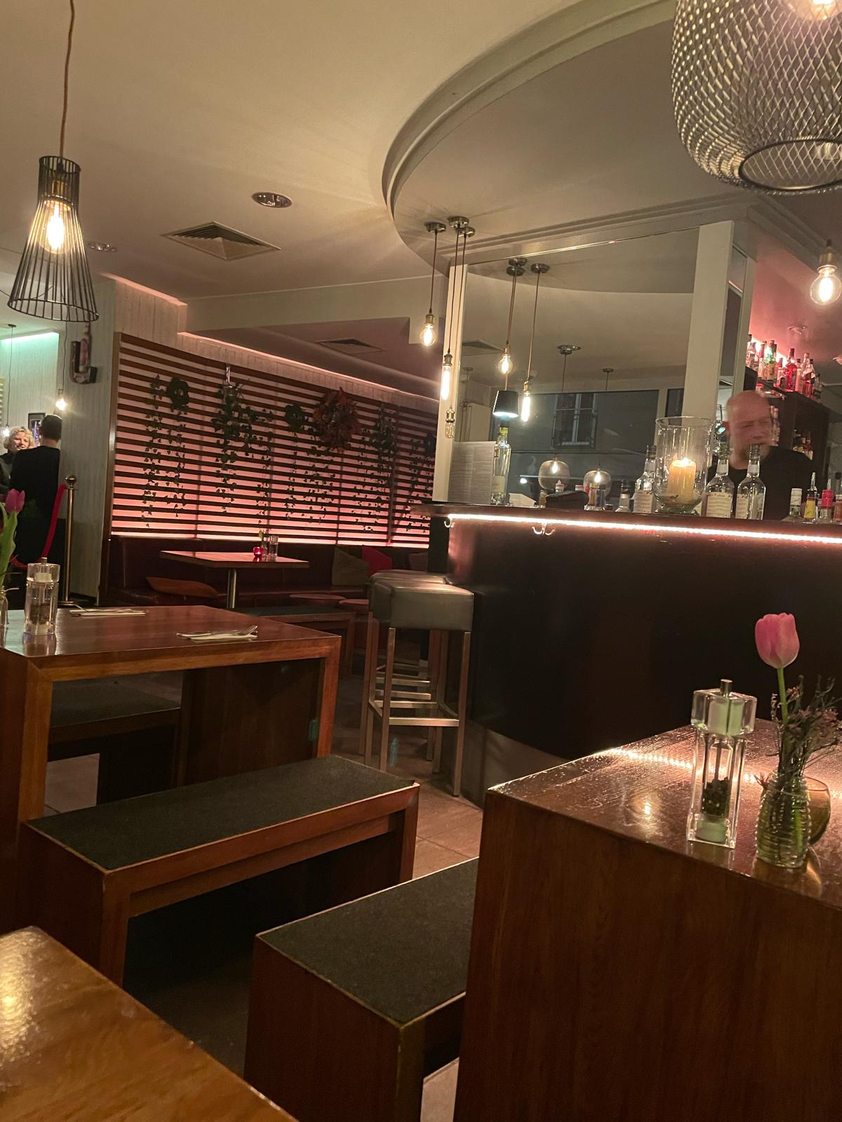 restaurant